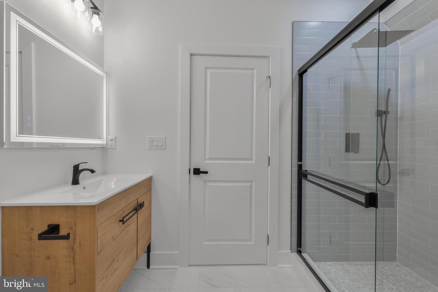 1904 JACKSON ST NE, WASHINGTON, District Of Columbia 20018, 5 Bedrooms Bedrooms, ,4 BathroomsBathrooms,Residential,For sale,1904 JACKSON ST NE,DCDC2198146 MLS # DCDC2198146