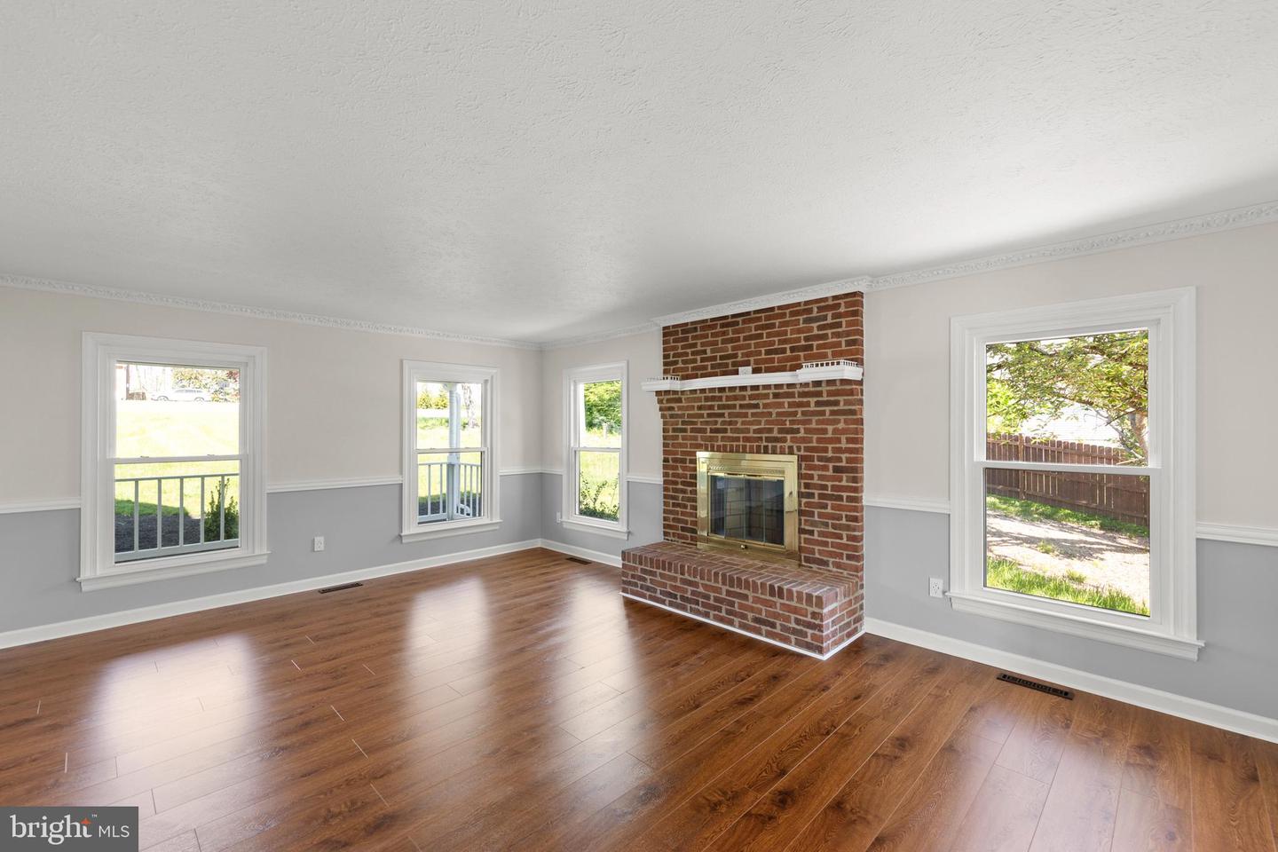 405 SPRING HOLLOW RD, WOODSTOCK, Virginia 22664, 4 Bedrooms Bedrooms, ,4 BathroomsBathrooms,Residential,For sale,405 SPRING HOLLOW RD,VASH2011300 MLS # VASH2011300