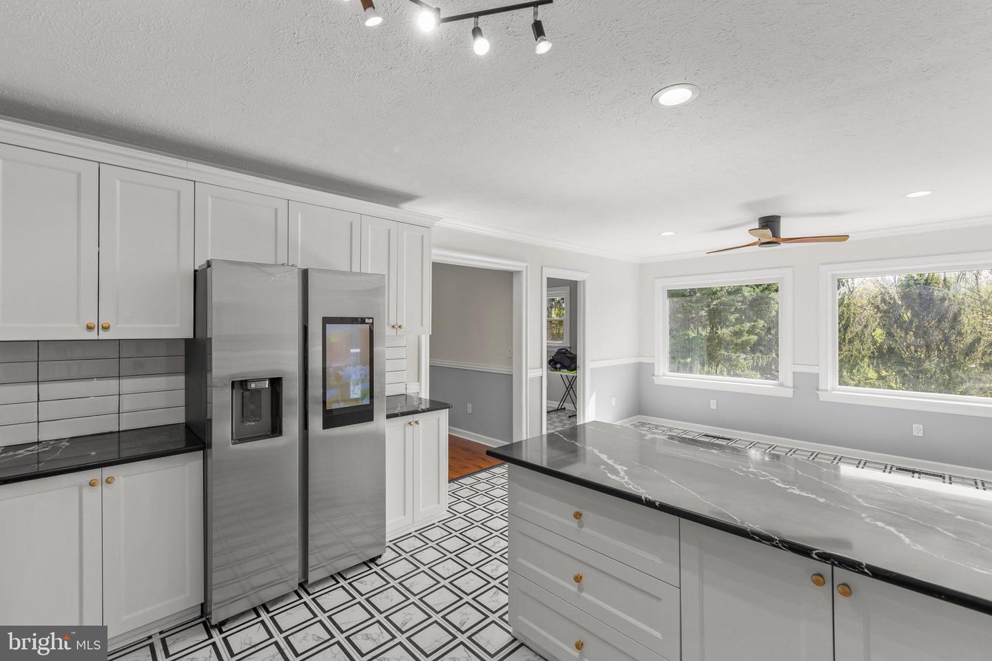 405 SPRING HOLLOW RD, WOODSTOCK, Virginia 22664, 4 Bedrooms Bedrooms, ,4 BathroomsBathrooms,Residential,For sale,405 SPRING HOLLOW RD,VASH2011300 MLS # VASH2011300