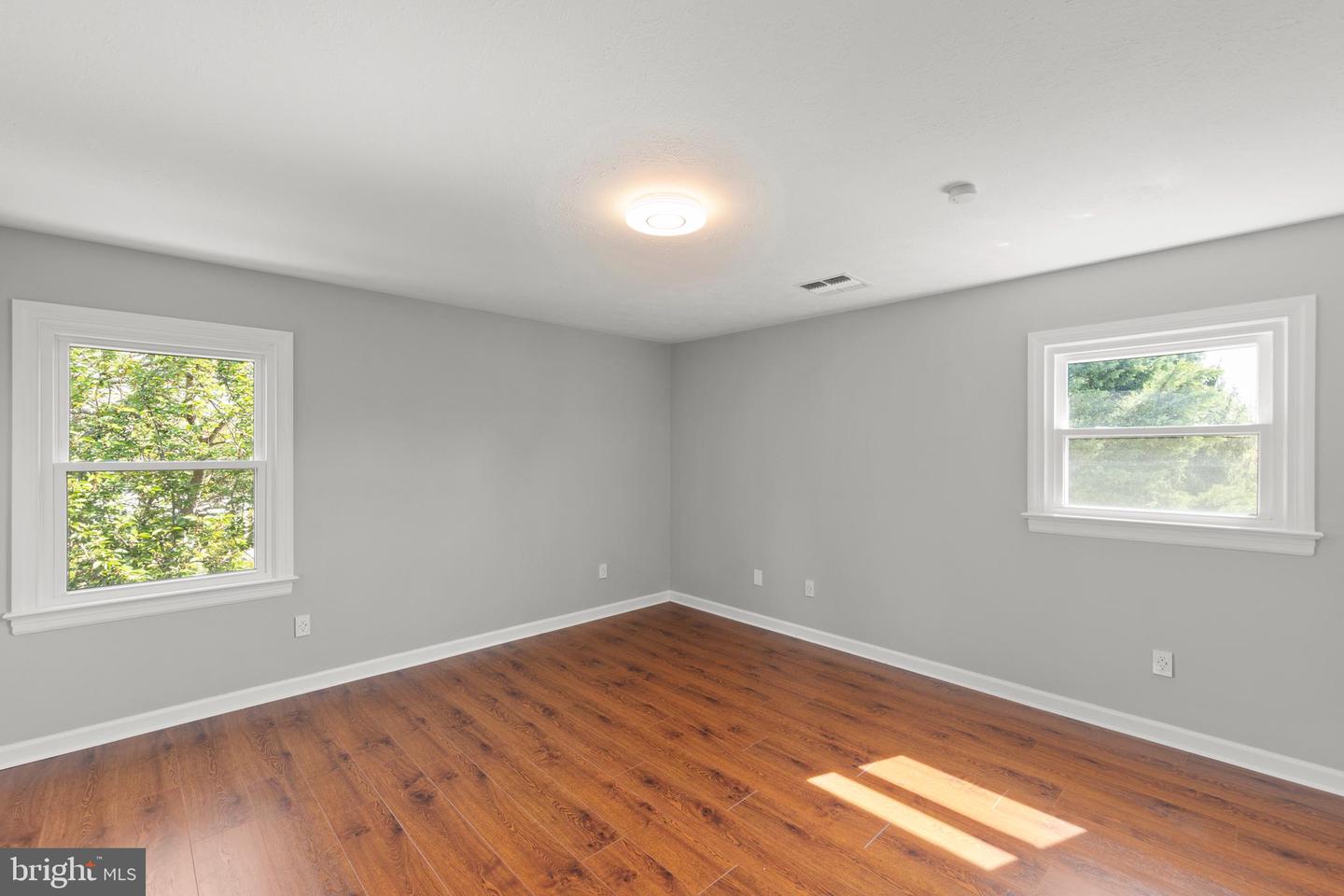 405 SPRING HOLLOW RD, WOODSTOCK, Virginia 22664, 4 Bedrooms Bedrooms, ,4 BathroomsBathrooms,Residential,For sale,405 SPRING HOLLOW RD,VASH2011300 MLS # VASH2011300
