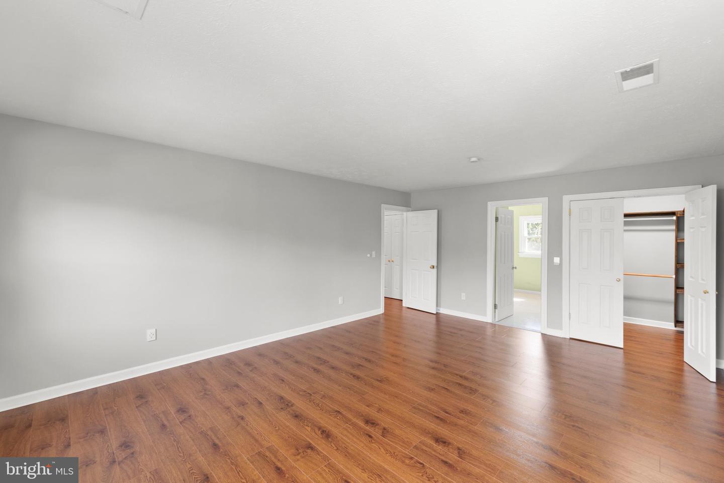 405 SPRING HOLLOW RD, WOODSTOCK, Virginia 22664, 4 Bedrooms Bedrooms, ,4 BathroomsBathrooms,Residential,For sale,405 SPRING HOLLOW RD,VASH2011300 MLS # VASH2011300