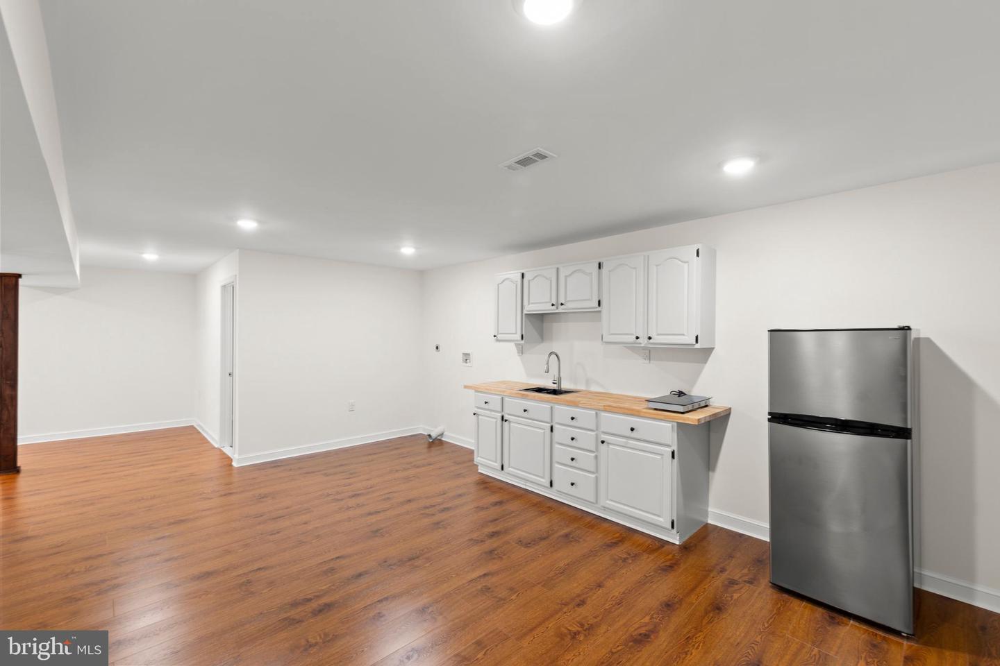 405 SPRING HOLLOW RD, WOODSTOCK, Virginia 22664, 4 Bedrooms Bedrooms, ,4 BathroomsBathrooms,Residential,For sale,405 SPRING HOLLOW RD,VASH2011300 MLS # VASH2011300
