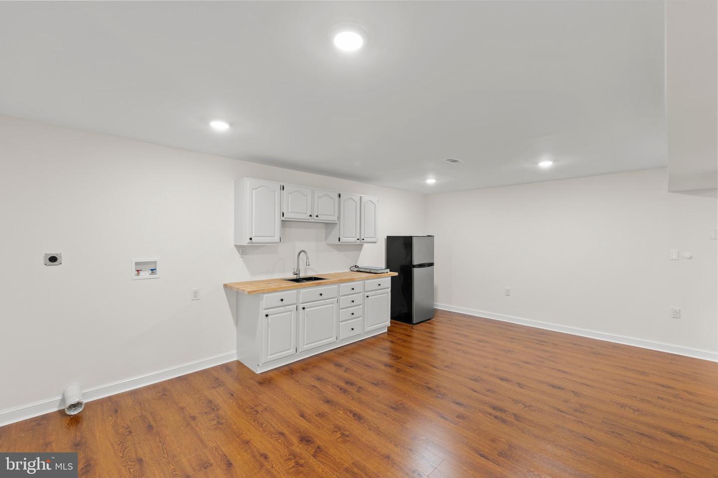 405 SPRING HOLLOW RD, WOODSTOCK, Virginia 22664, 4 Bedrooms Bedrooms, ,4 BathroomsBathrooms,Residential,For sale,405 SPRING HOLLOW RD,VASH2011300 MLS # VASH2011300