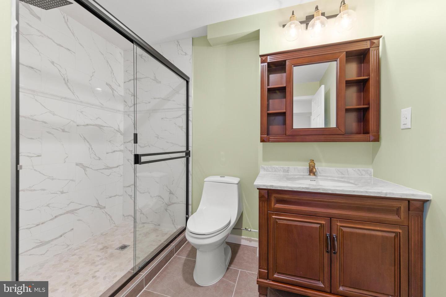 405 SPRING HOLLOW RD, WOODSTOCK, Virginia 22664, 4 Bedrooms Bedrooms, ,4 BathroomsBathrooms,Residential,For sale,405 SPRING HOLLOW RD,VASH2011300 MLS # VASH2011300