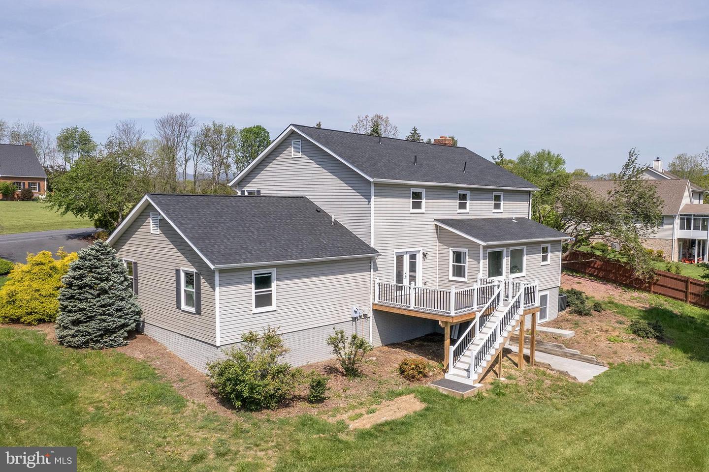 405 SPRING HOLLOW RD, WOODSTOCK, Virginia 22664, 4 Bedrooms Bedrooms, ,4 BathroomsBathrooms,Residential,For sale,405 SPRING HOLLOW RD,VASH2011300 MLS # VASH2011300