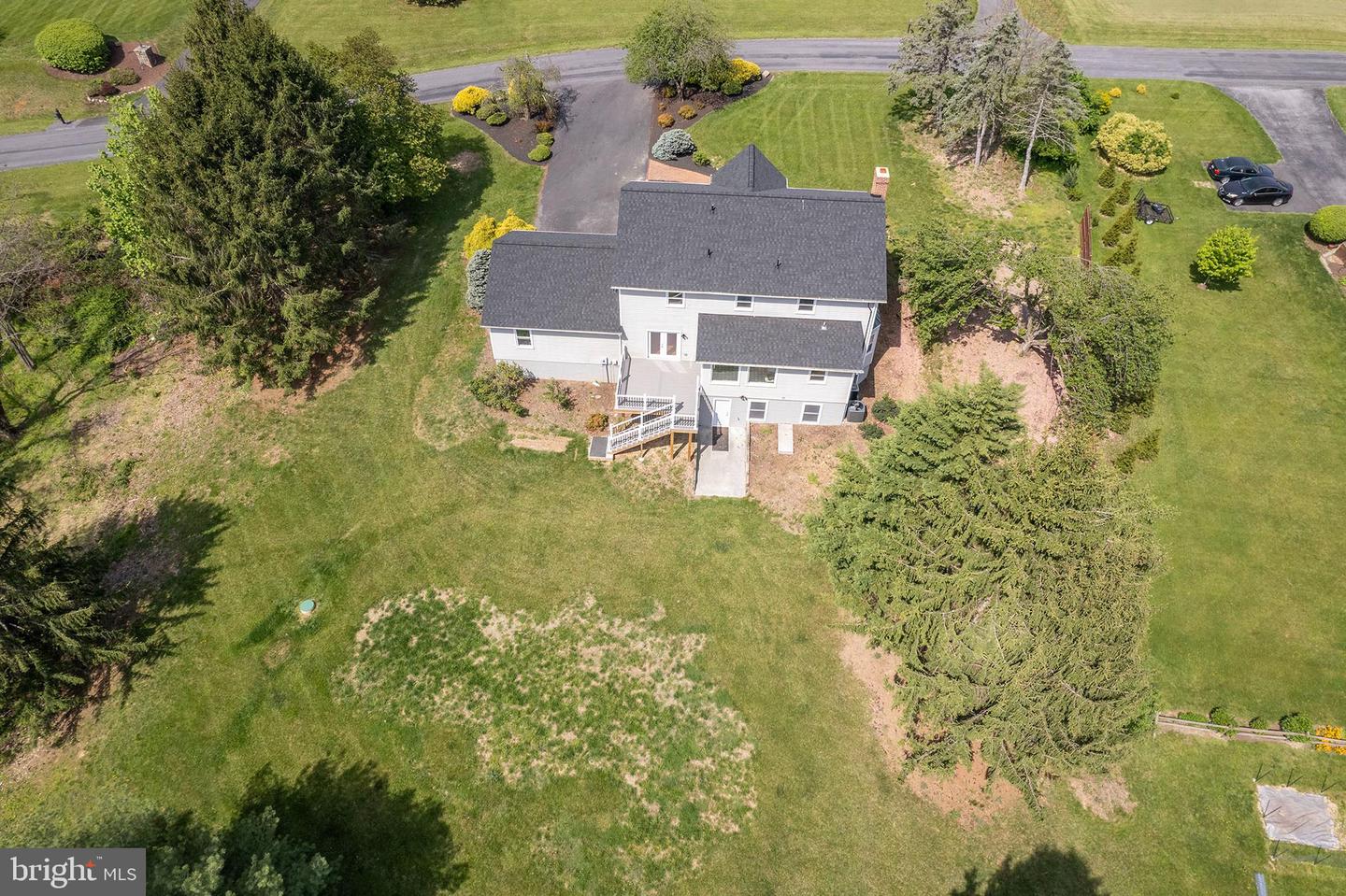 405 SPRING HOLLOW RD, WOODSTOCK, Virginia 22664, 4 Bedrooms Bedrooms, ,4 BathroomsBathrooms,Residential,For sale,405 SPRING HOLLOW RD,VASH2011300 MLS # VASH2011300