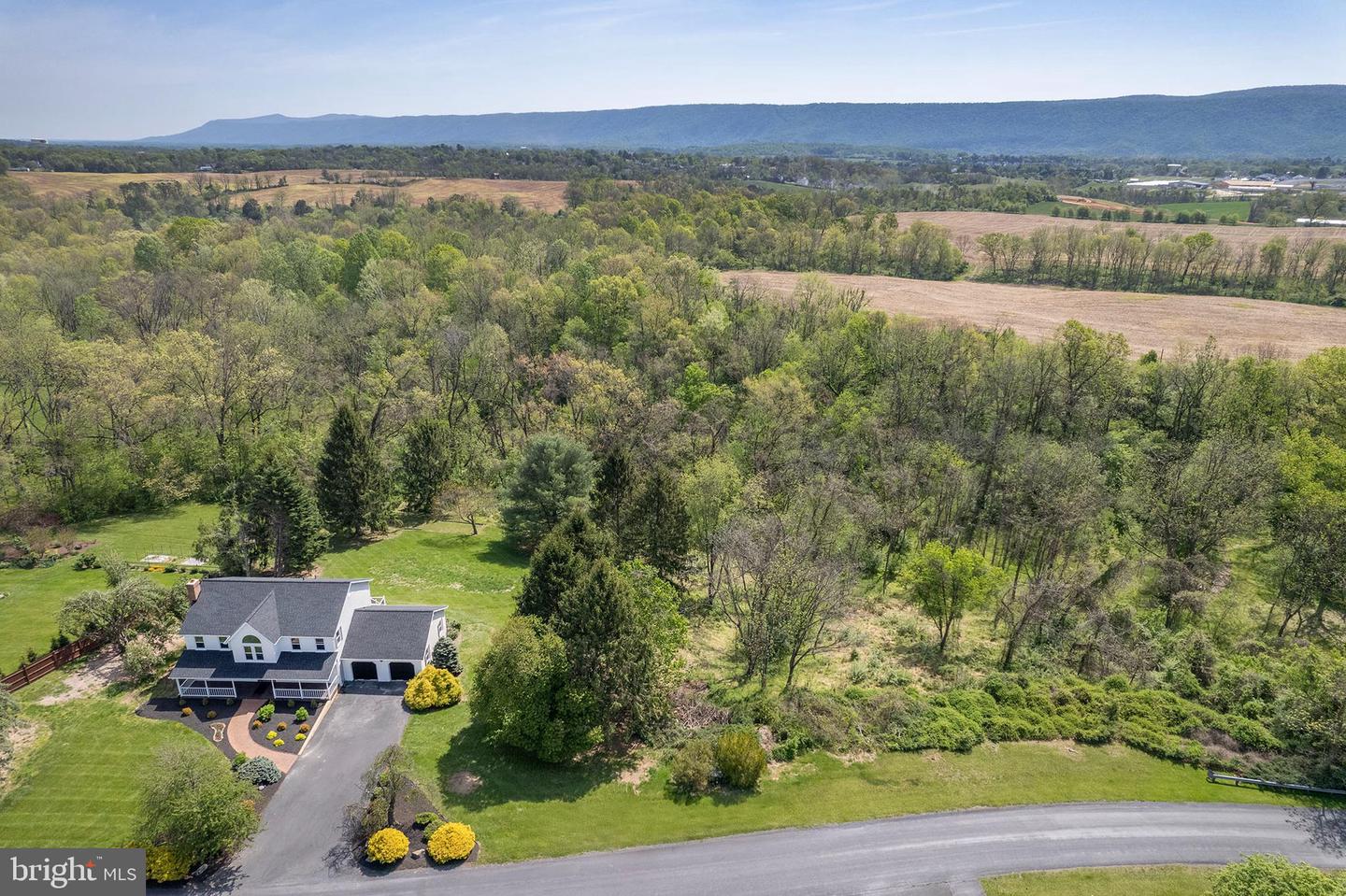 405 SPRING HOLLOW RD, WOODSTOCK, Virginia 22664, 4 Bedrooms Bedrooms, ,4 BathroomsBathrooms,Residential,For sale,405 SPRING HOLLOW RD,VASH2011300 MLS # VASH2011300