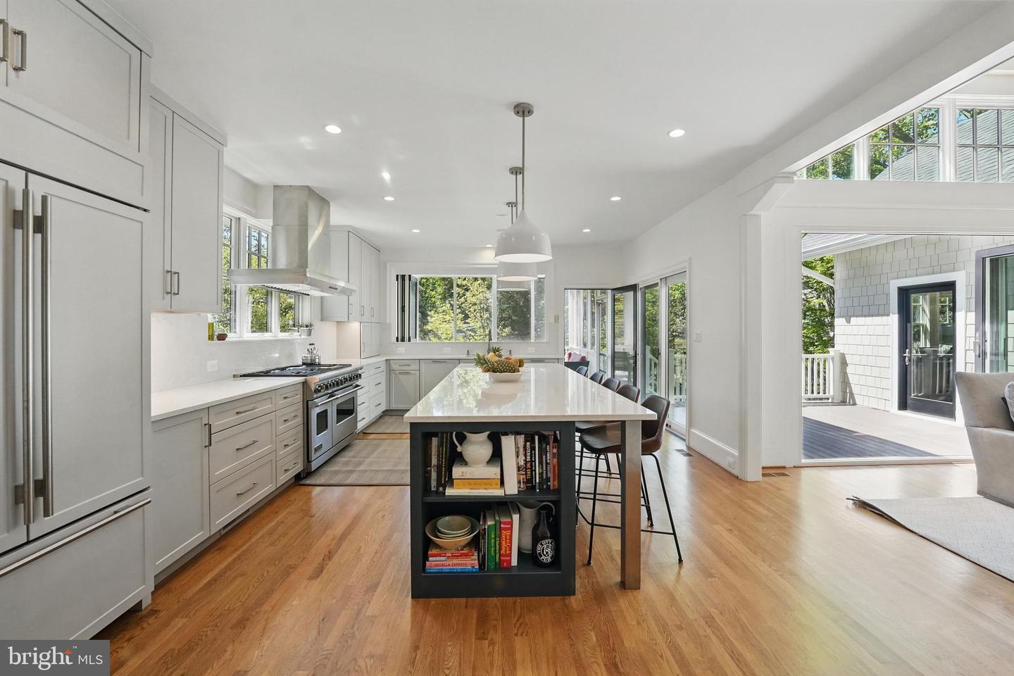 3212 OLIVER ST NW, WASHINGTON, District Of Columbia 20015, 6 Bedrooms Bedrooms, ,5 BathroomsBathrooms,Residential,For sale,3212 OLIVER ST NW,DCDC2198108 MLS # DCDC2198108