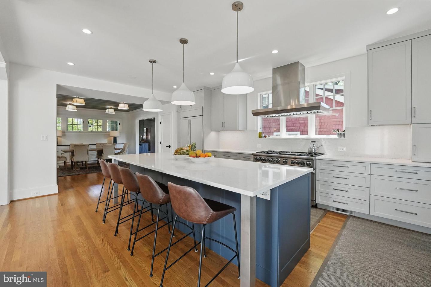 3212 OLIVER ST NW, WASHINGTON, District Of Columbia 20015, 6 Bedrooms Bedrooms, ,5 BathroomsBathrooms,Residential,For sale,3212 OLIVER ST NW,DCDC2198108 MLS # DCDC2198108