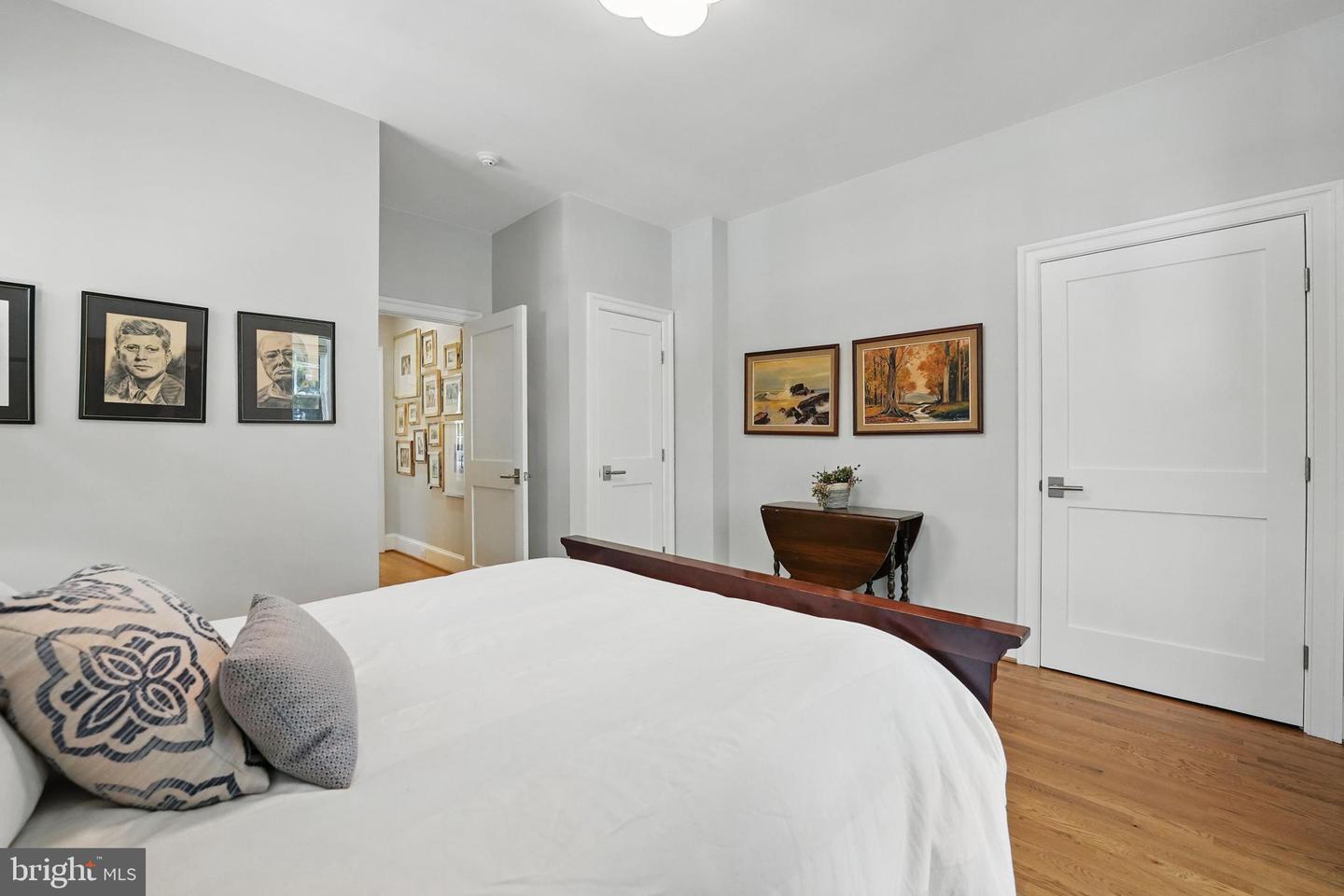 3212 OLIVER ST NW, WASHINGTON, District Of Columbia 20015, 6 Bedrooms Bedrooms, ,5 BathroomsBathrooms,Residential,For sale,3212 OLIVER ST NW,DCDC2198108 MLS # DCDC2198108