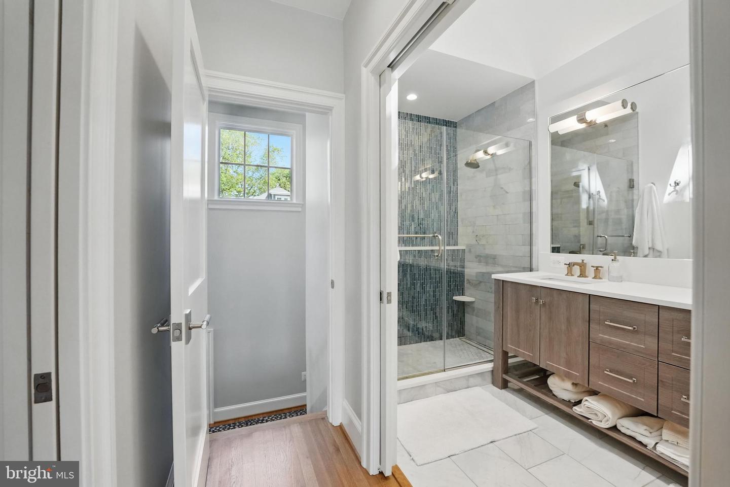 3212 OLIVER ST NW, WASHINGTON, District Of Columbia 20015, 6 Bedrooms Bedrooms, ,5 BathroomsBathrooms,Residential,For sale,3212 OLIVER ST NW,DCDC2198108 MLS # DCDC2198108