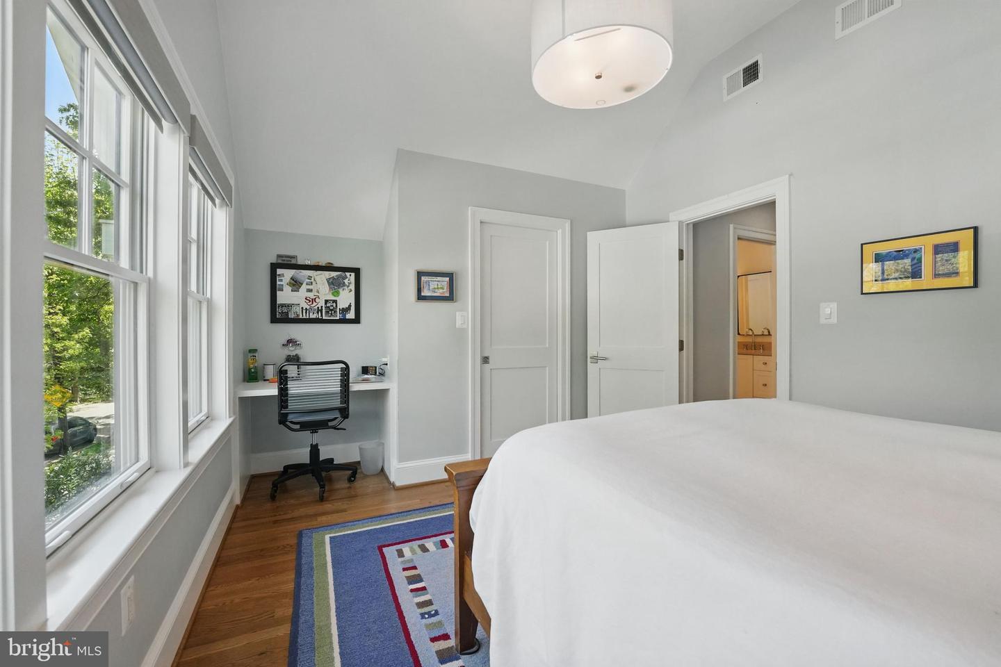 3212 OLIVER ST NW, WASHINGTON, District Of Columbia 20015, 6 Bedrooms Bedrooms, ,5 BathroomsBathrooms,Residential,For sale,3212 OLIVER ST NW,DCDC2198108 MLS # DCDC2198108
