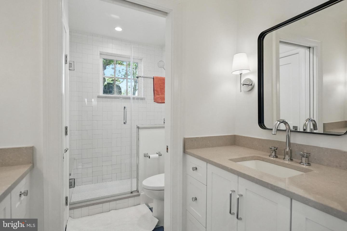 3212 OLIVER ST NW, WASHINGTON, District Of Columbia 20015, 6 Bedrooms Bedrooms, ,5 BathroomsBathrooms,Residential,For sale,3212 OLIVER ST NW,DCDC2198108 MLS # DCDC2198108