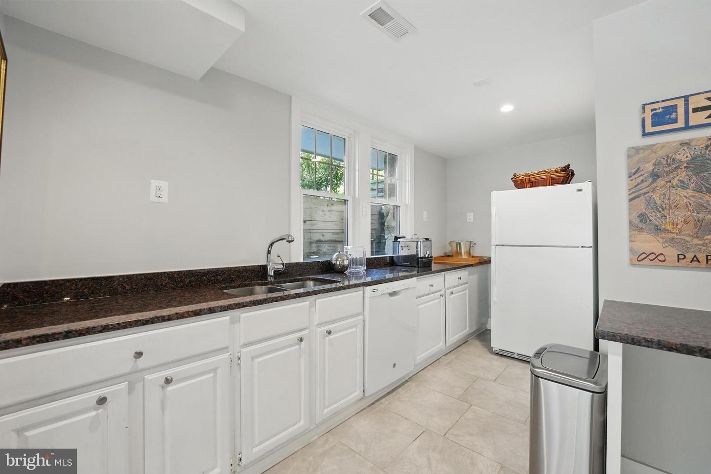 3212 OLIVER ST NW, WASHINGTON, District Of Columbia 20015, 6 Bedrooms Bedrooms, ,5 BathroomsBathrooms,Residential,For sale,3212 OLIVER ST NW,DCDC2198108 MLS # DCDC2198108