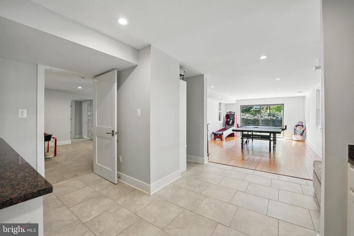 3212 OLIVER ST NW, WASHINGTON, District Of Columbia 20015, 6 Bedrooms Bedrooms, ,5 BathroomsBathrooms,Residential,For sale,3212 OLIVER ST NW,DCDC2198108 MLS # DCDC2198108