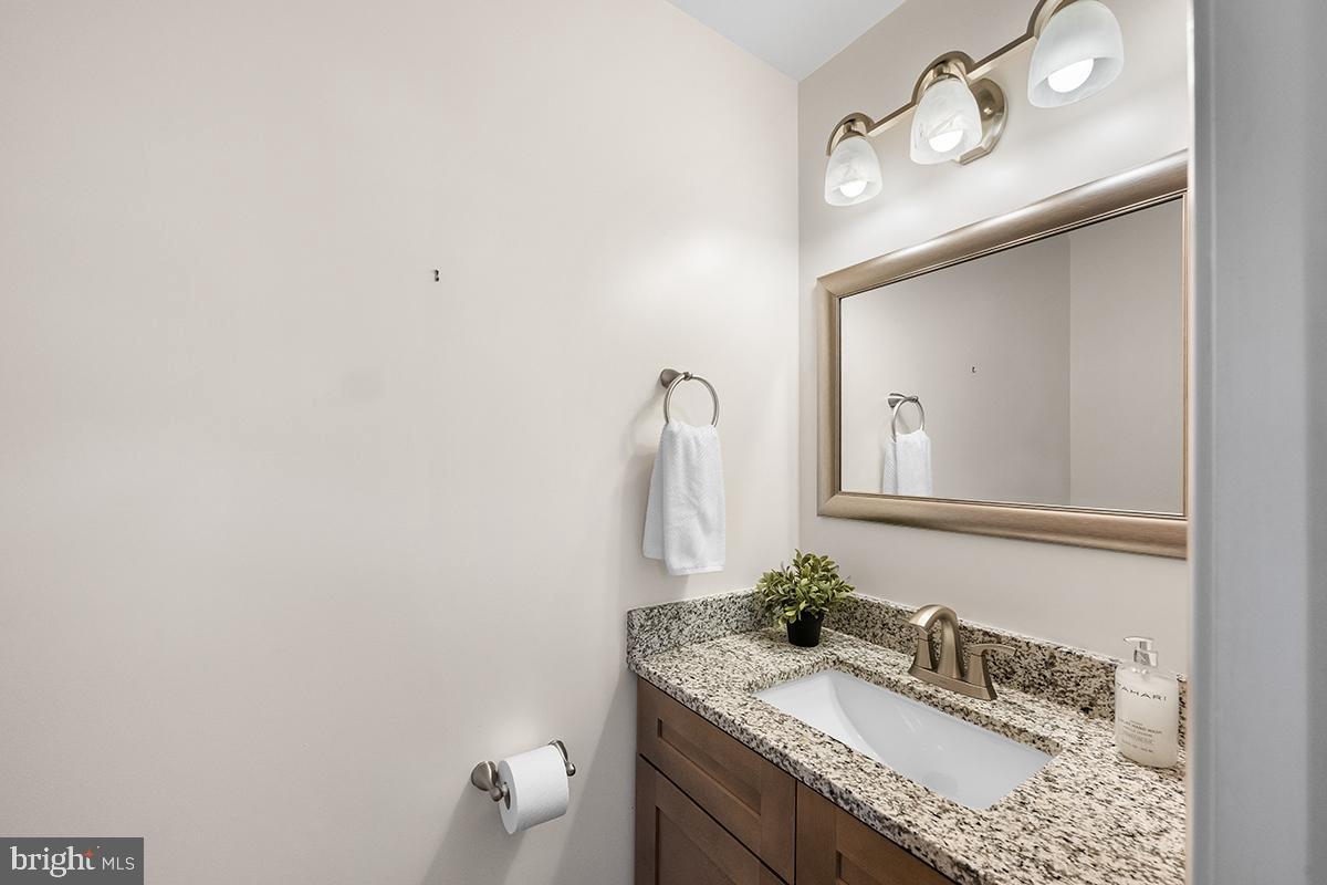 14523 WILLIAM CARR LN, CENTREVILLE, Virginia 20120, 4 Bedrooms Bedrooms, ,2 BathroomsBathrooms,Residential,For sale,14523 WILLIAM CARR LN,VAFX2237618 MLS # VAFX2237618