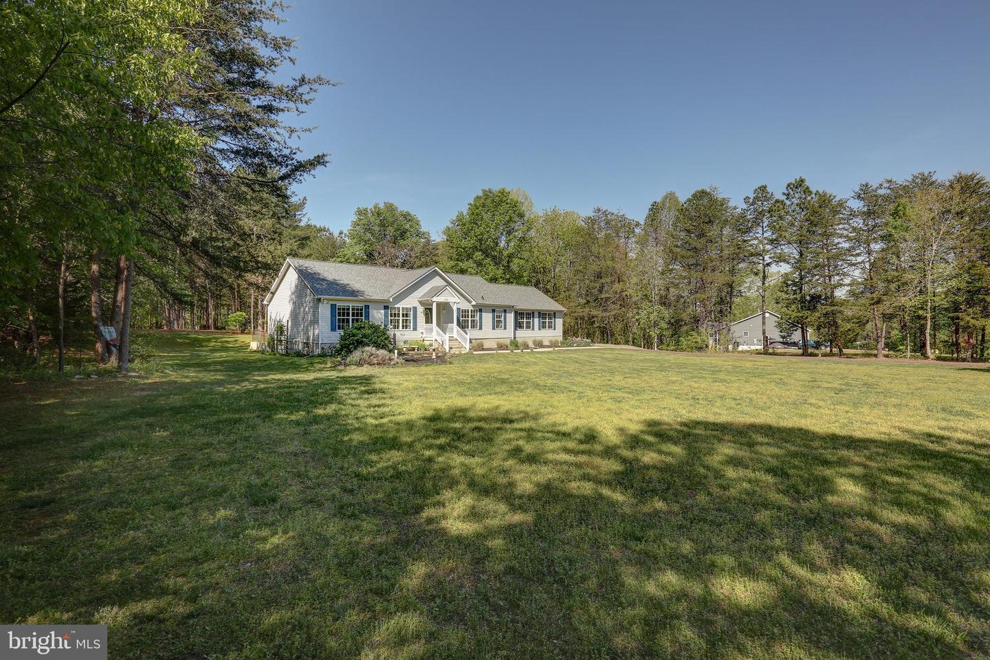 311 PALOMINO DR, LOUISA, Virginia 23093, 3 Bedrooms Bedrooms, 11 Rooms Rooms,2 BathroomsBathrooms,Residential,For sale,311 PALOMINO DR,VALA2007756 MLS # VALA2007756