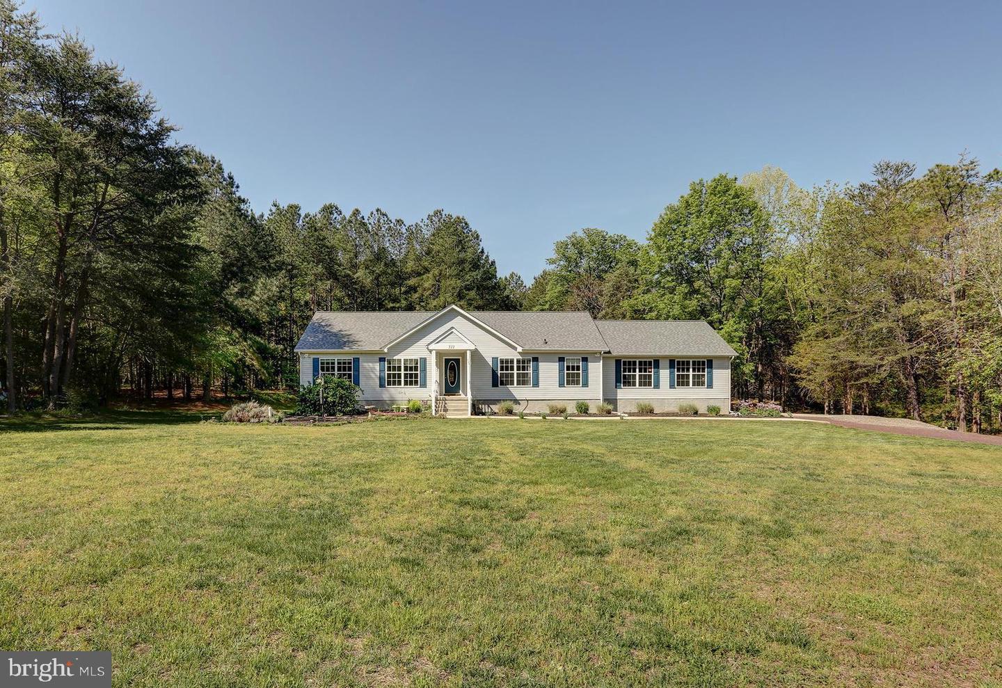 311 PALOMINO DR, LOUISA, Virginia 23093, 3 Bedrooms Bedrooms, 11 Rooms Rooms,2 BathroomsBathrooms,Residential,For sale,311 PALOMINO DR,VALA2007756 MLS # VALA2007756