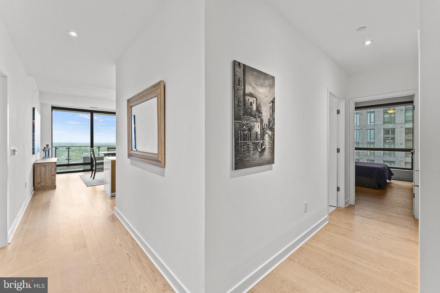 1650 SILVER HILL DR #1706, MCLEAN, Virginia 22102, 2 Bedrooms Bedrooms, ,2 BathroomsBathrooms,Residential,For sale,1650 SILVER HILL DR #1706,VAFX2237672 MLS # VAFX2237672