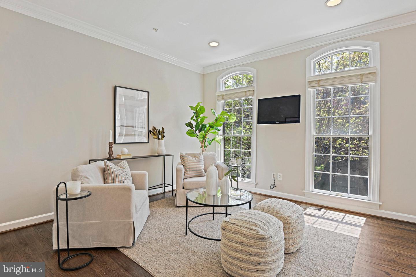 7752 LEGERE CT, MCLEAN, Virginia 22102, 4 Bedrooms Bedrooms, ,4 BathroomsBathrooms,Residential,For sale,7752 LEGERE CT,VAFX2237814 MLS # VAFX2237814