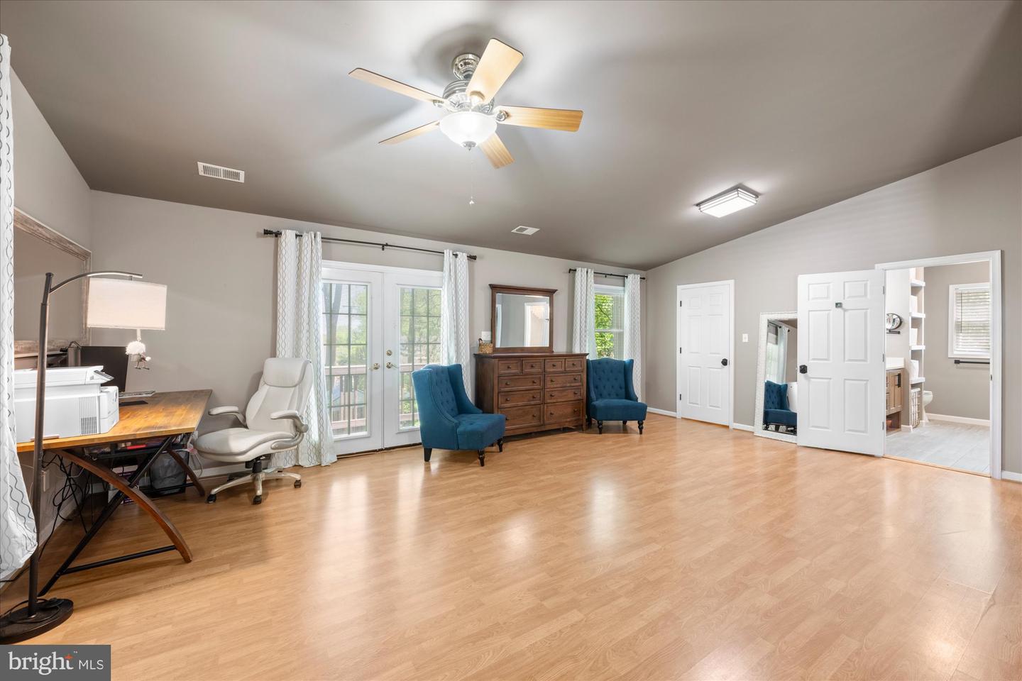 4117 FAIRFAX ST, FAIRFAX, Virginia 22030, 5 Bedrooms Bedrooms, ,2 BathroomsBathrooms,Residential,For sale,4117 FAIRFAX ST,VAFC2006238 MLS # VAFC2006238
