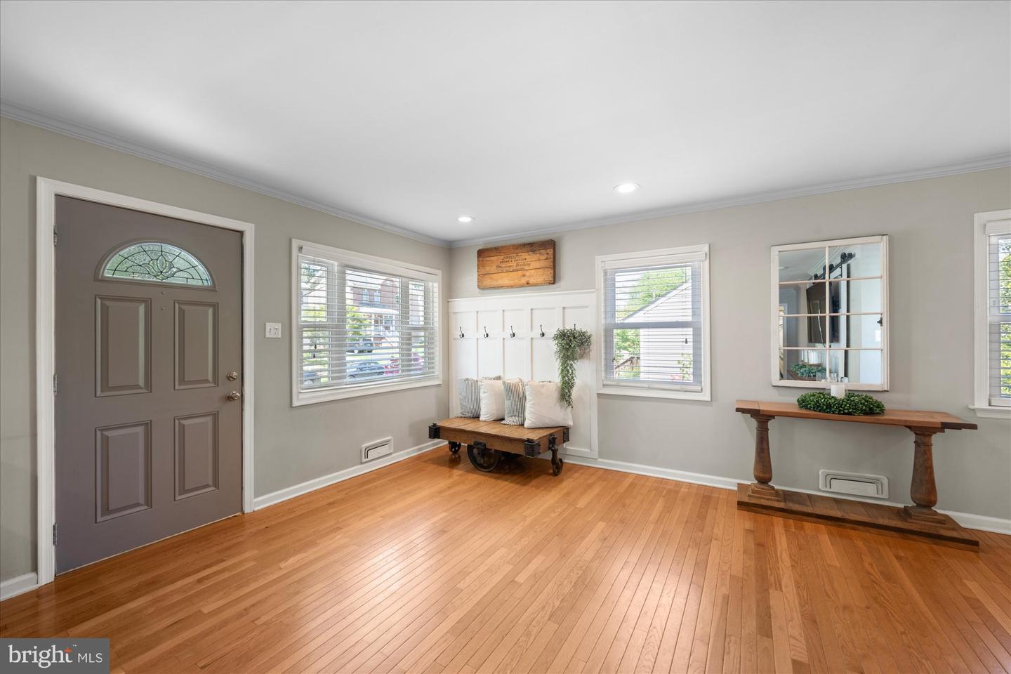 4117 FAIRFAX ST, FAIRFAX, Virginia 22030, 5 Bedrooms Bedrooms, ,2 BathroomsBathrooms,Residential,For sale,4117 FAIRFAX ST,VAFC2006238 MLS # VAFC2006238