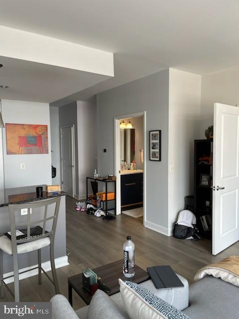 820 N POLLARD ST #912, ARLINGTON, Virginia 22203, 1 Bedroom Bedrooms, 3 Rooms Rooms,1 BathroomBathrooms,Residential,For sale,820 N POLLARD ST #912,VAAR2056828 MLS # VAAR2056828