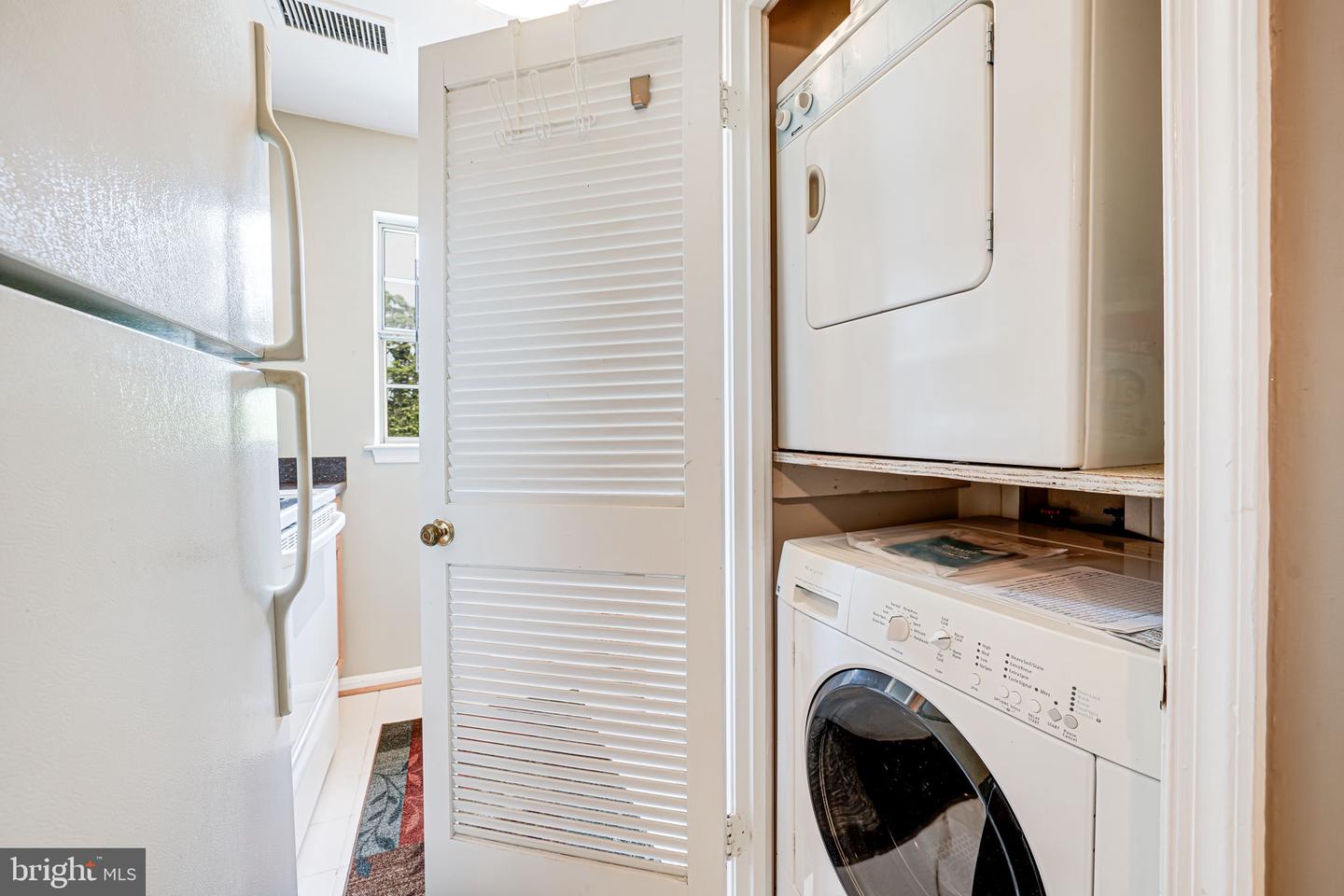 517 BASHFORD LN #5, ALEXANDRIA, Virginia 22314, 1 Bedroom Bedrooms, ,1 BathroomBathrooms,Residential,For sale,517 BASHFORD LN #5,VAAX2044768 MLS # VAAX2044768