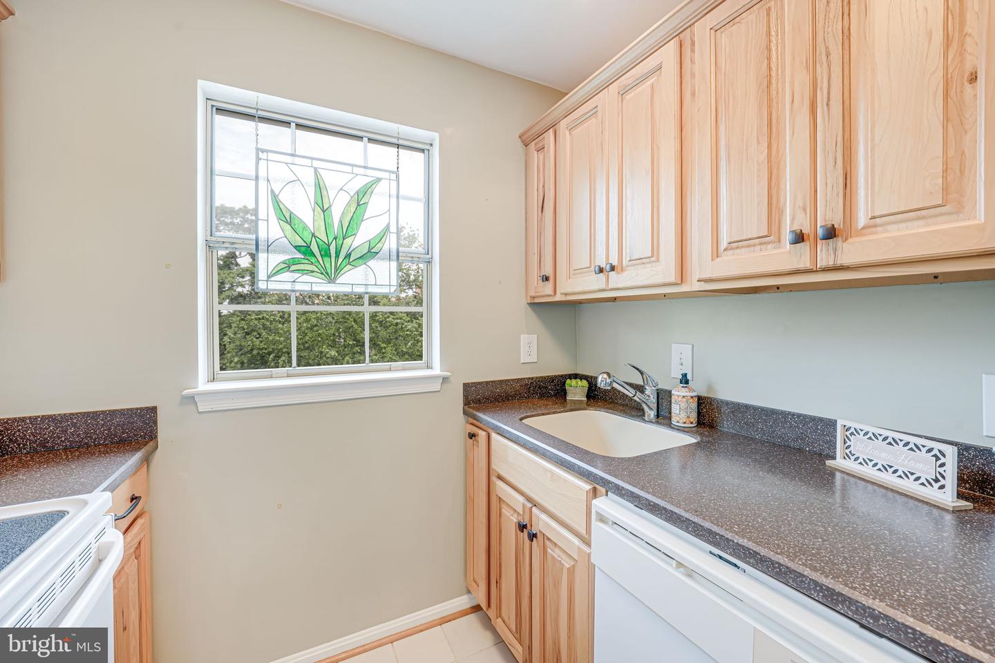 517 BASHFORD LN #5, ALEXANDRIA, Virginia 22314, 1 Bedroom Bedrooms, ,1 BathroomBathrooms,Residential,For sale,517 BASHFORD LN #5,VAAX2044768 MLS # VAAX2044768