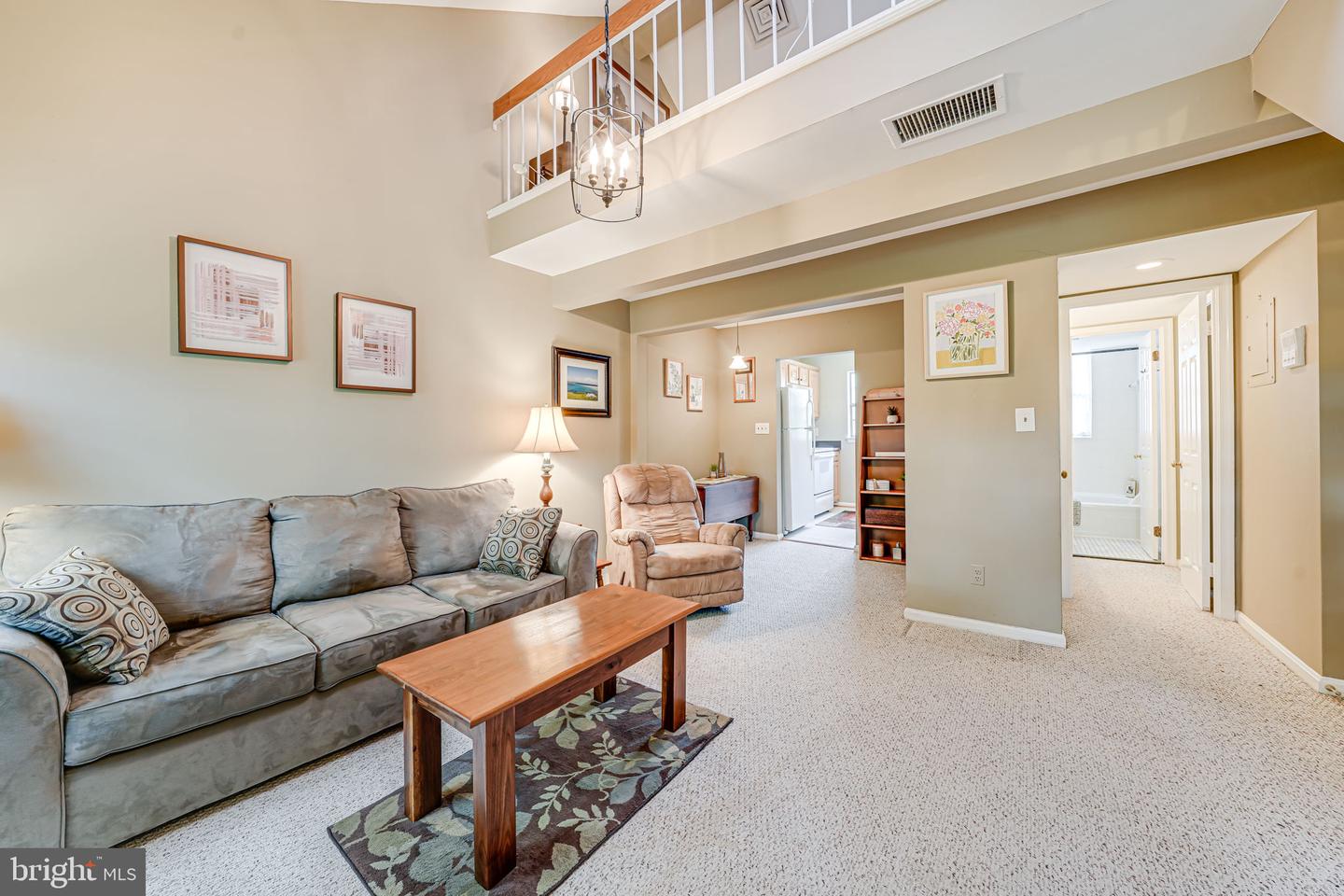 517 BASHFORD LN #5, ALEXANDRIA, Virginia 22314, 1 Bedroom Bedrooms, ,1 BathroomBathrooms,Residential,For sale,517 BASHFORD LN #5,VAAX2044768 MLS # VAAX2044768
