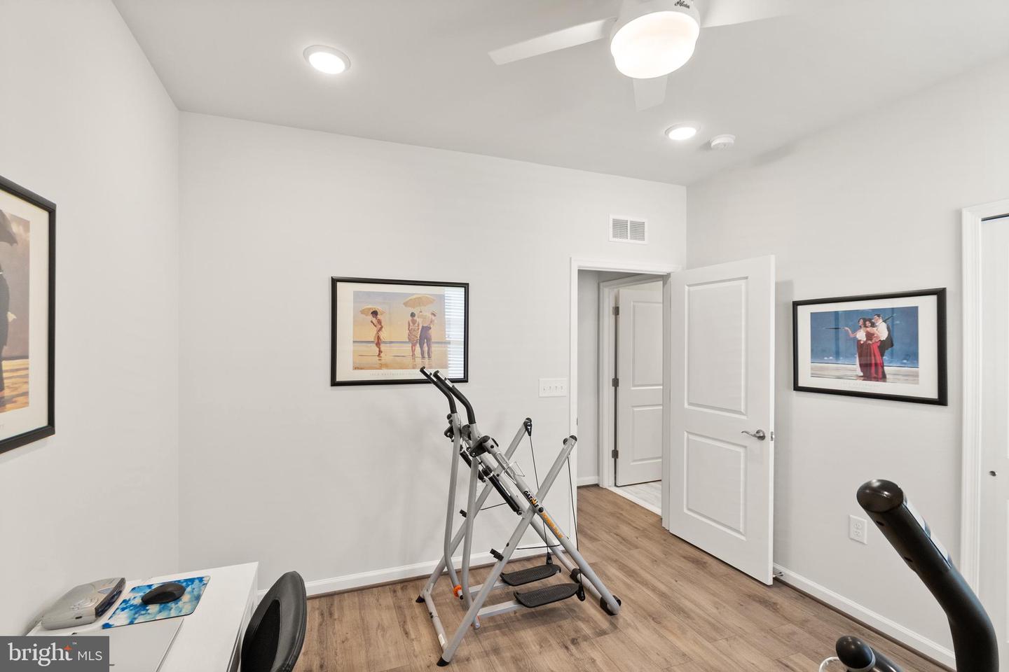 6248 ZINNIA LN, HAYMARKET, Virginia 20169, 3 Bedrooms Bedrooms, ,3 BathroomsBathrooms,Residential,For sale,6248 ZINNIA LN,VAPW2093500 MLS # VAPW2093500