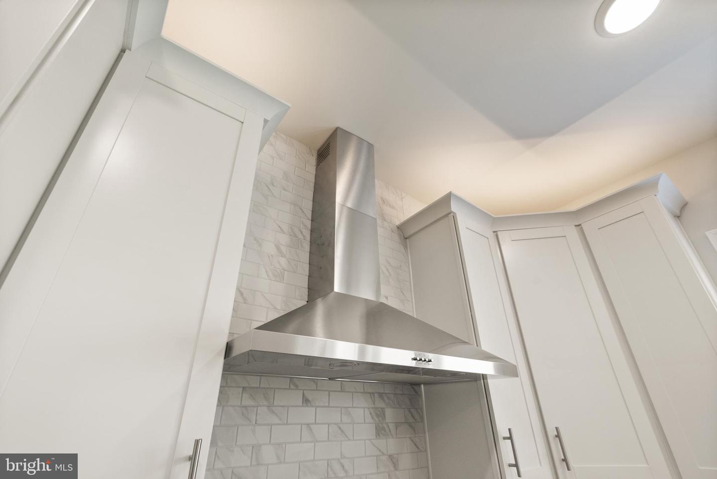 6248 ZINNIA LN, HAYMARKET, Virginia 20169, 3 Bedrooms Bedrooms, ,3 BathroomsBathrooms,Residential,For sale,6248 ZINNIA LN,VAPW2093500 MLS # VAPW2093500