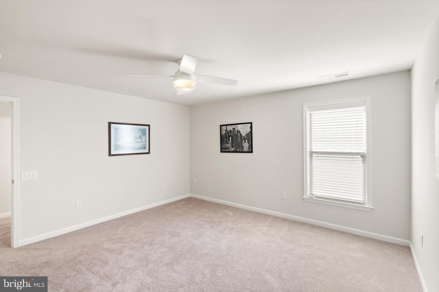 6248 ZINNIA LN, HAYMARKET, Virginia 20169, 3 Bedrooms Bedrooms, ,3 BathroomsBathrooms,Residential,For sale,6248 ZINNIA LN,VAPW2093500 MLS # VAPW2093500