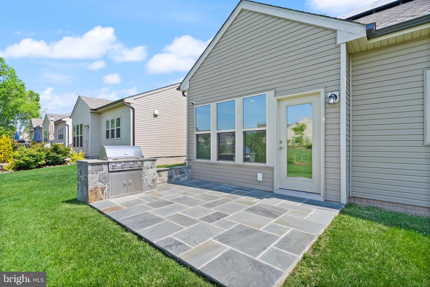 6248 ZINNIA LN, HAYMARKET, Virginia 20169, 3 Bedrooms Bedrooms, ,3 BathroomsBathrooms,Residential,For sale,6248 ZINNIA LN,VAPW2093500 MLS # VAPW2093500