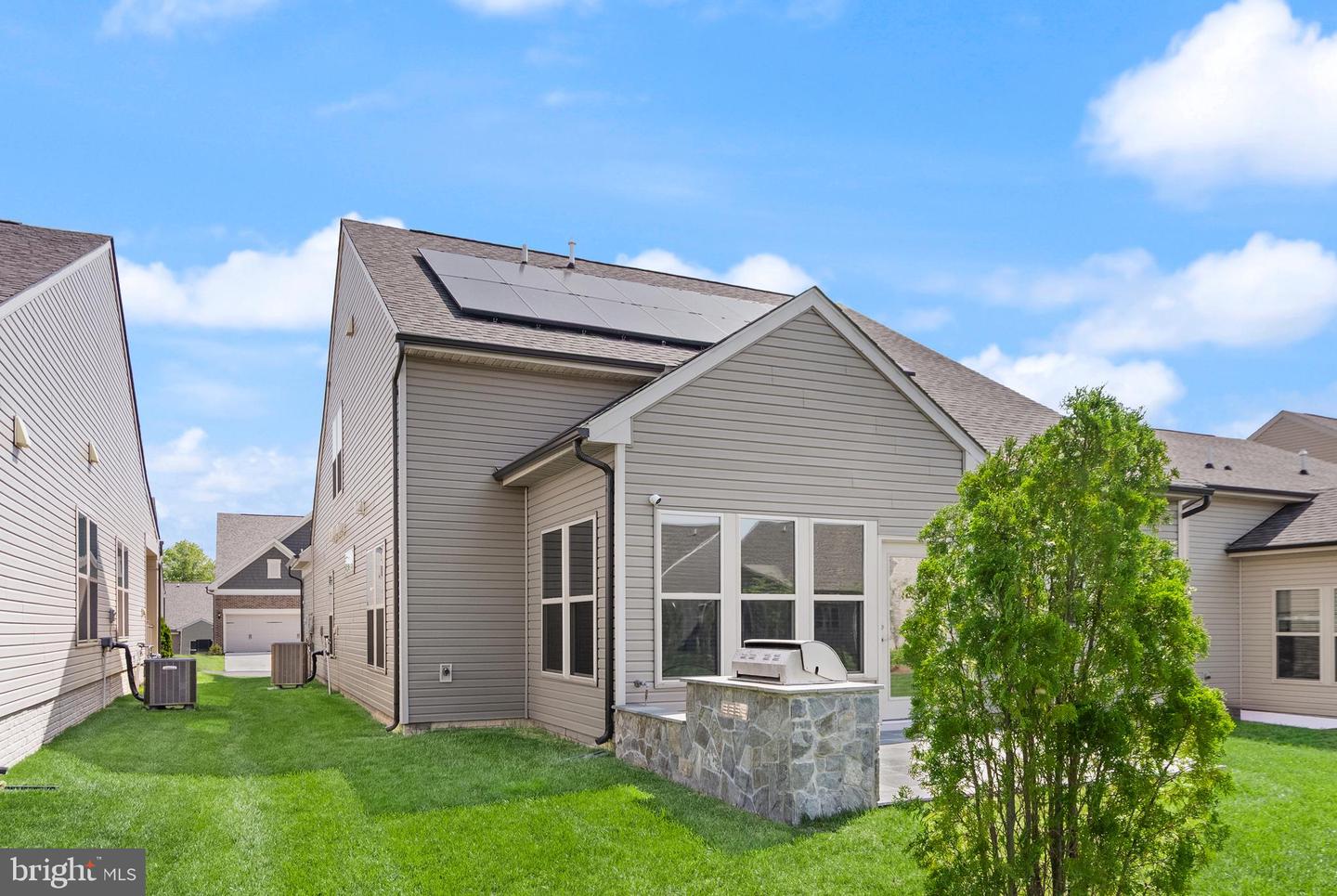 6248 ZINNIA LN, HAYMARKET, Virginia 20169, 3 Bedrooms Bedrooms, ,3 BathroomsBathrooms,Residential,For sale,6248 ZINNIA LN,VAPW2093500 MLS # VAPW2093500