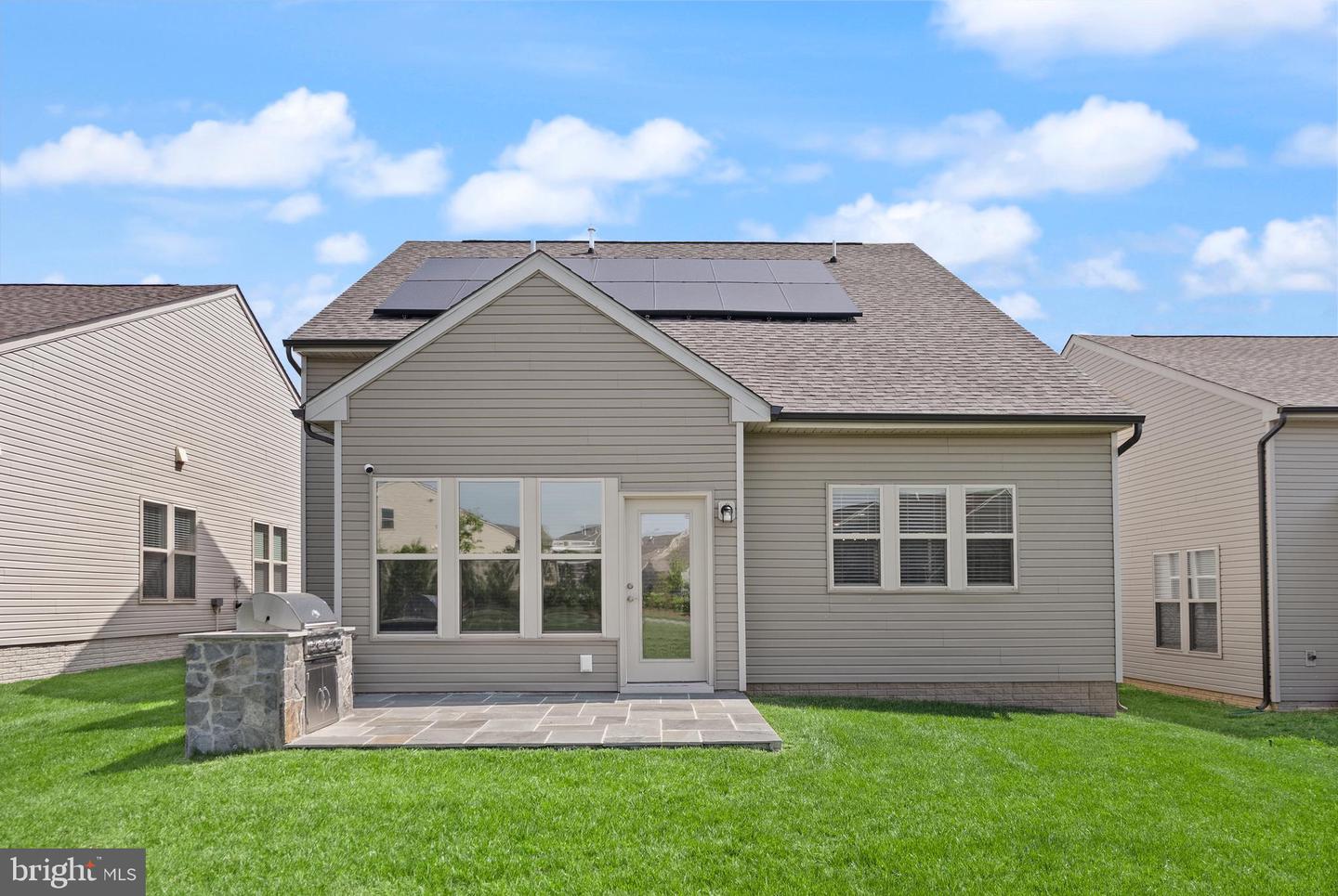 6248 ZINNIA LN, HAYMARKET, Virginia 20169, 3 Bedrooms Bedrooms, ,3 BathroomsBathrooms,Residential,For sale,6248 ZINNIA LN,VAPW2093500 MLS # VAPW2093500