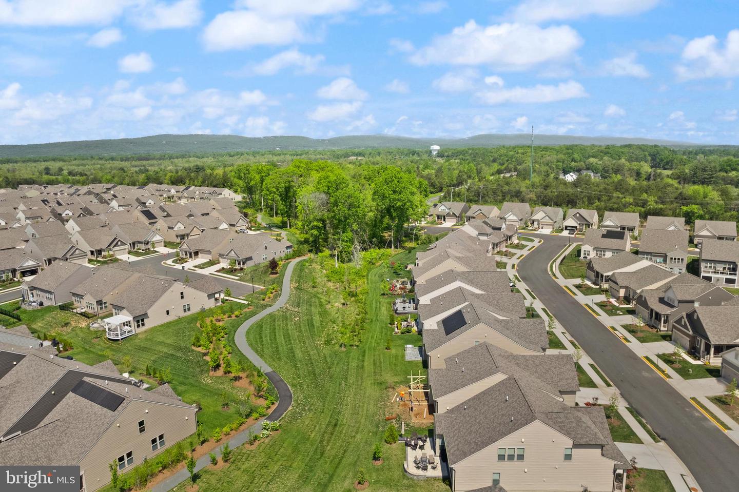6248 ZINNIA LN, HAYMARKET, Virginia 20169, 3 Bedrooms Bedrooms, ,3 BathroomsBathrooms,Residential,For sale,6248 ZINNIA LN,VAPW2093500 MLS # VAPW2093500