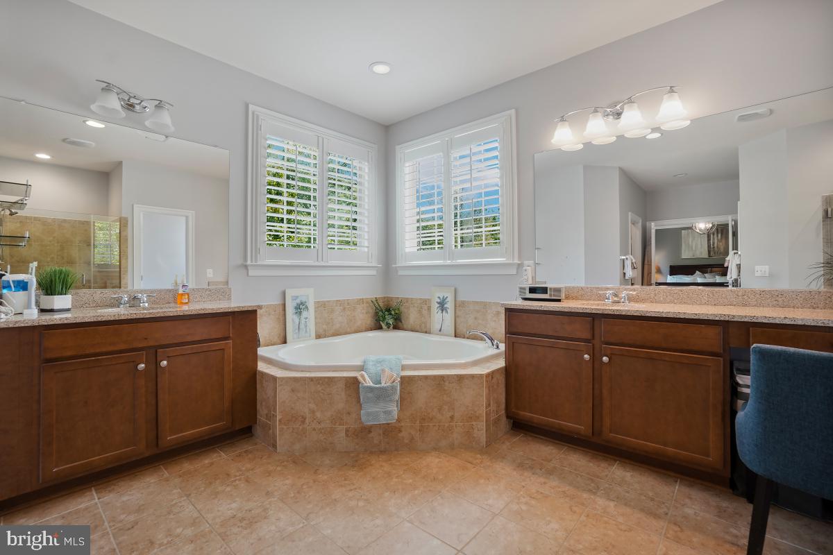 42743 MACAULEY PL, ASHBURN, Virginia 20148, 6 Bedrooms Bedrooms, ,4 BathroomsBathrooms,Residential,For sale,42743 MACAULEY PL,VALO2095204 MLS # VALO2095204