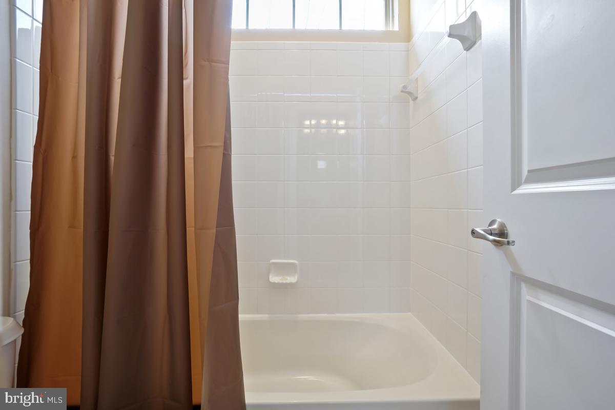 42743 MACAULEY PL, ASHBURN, Virginia 20148, 6 Bedrooms Bedrooms, ,4 BathroomsBathrooms,Residential,For sale,42743 MACAULEY PL,VALO2095204 MLS # VALO2095204
