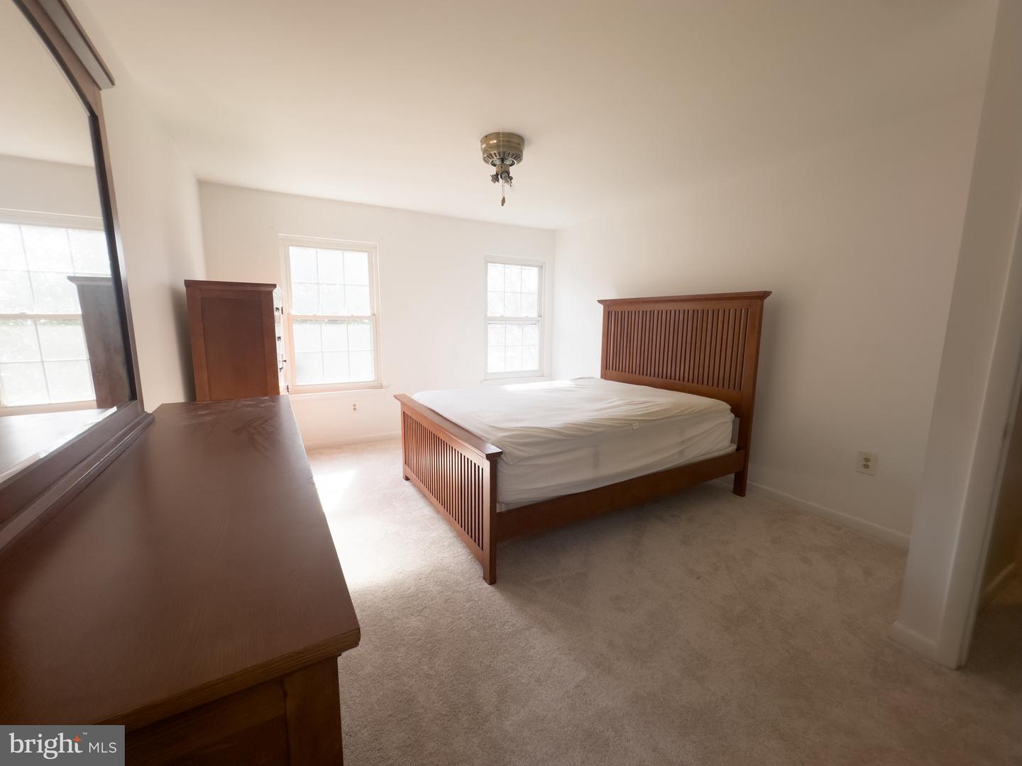 13483 PHOTO DR, WOODBRIDGE, Virginia 22193, 5 Bedrooms Bedrooms, 10 Rooms Rooms,3 BathroomsBathrooms,Residential,For sale,13483 PHOTO DR,VAPW2093542 MLS # VAPW2093542