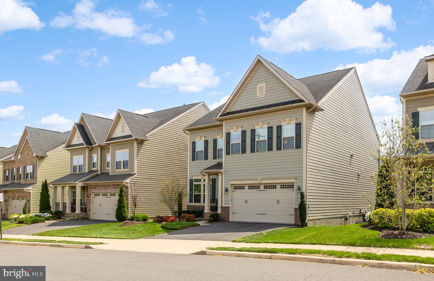 9087 BEAR BRANCH PL, FAIRFAX, Virginia 22031, 5 Bedrooms Bedrooms, ,4 BathroomsBathrooms,Residential,For sale,9087 BEAR BRANCH PL,VAFX2237850 MLS # VAFX2237850
