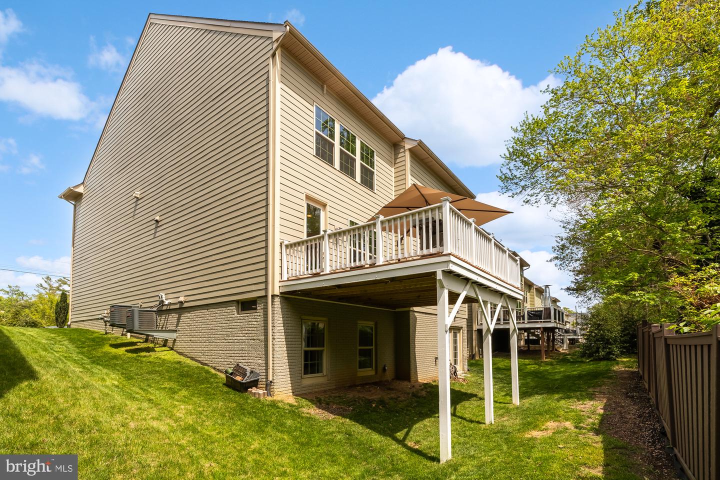 9087 BEAR BRANCH PL, FAIRFAX, Virginia 22031, 5 Bedrooms Bedrooms, ,4 BathroomsBathrooms,Residential,For sale,9087 BEAR BRANCH PL,VAFX2237850 MLS # VAFX2237850
