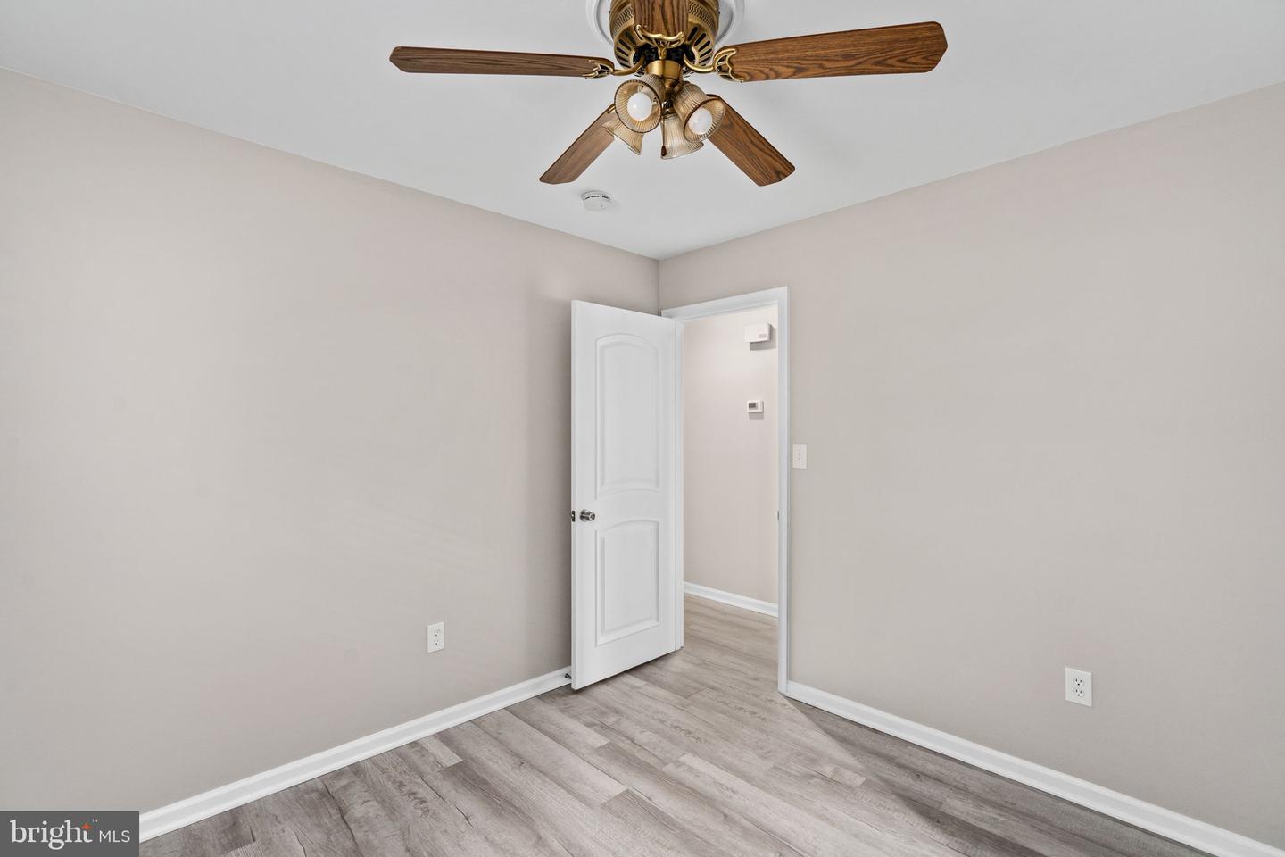 227 N RANDOLPH RD, FREDERICKSBURG, Virginia 22405, 3 Bedrooms Bedrooms, ,3 BathroomsBathrooms,Residential,For sale,227 N RANDOLPH RD,VAST2038408 MLS # VAST2038408