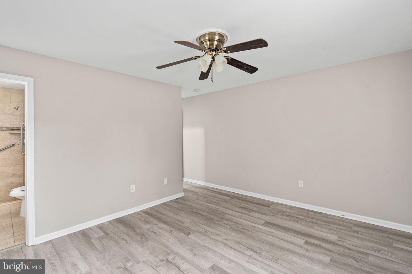 227 N RANDOLPH RD, FREDERICKSBURG, Virginia 22405, 3 Bedrooms Bedrooms, ,3 BathroomsBathrooms,Residential,For sale,227 N RANDOLPH RD,VAST2038408 MLS # VAST2038408
