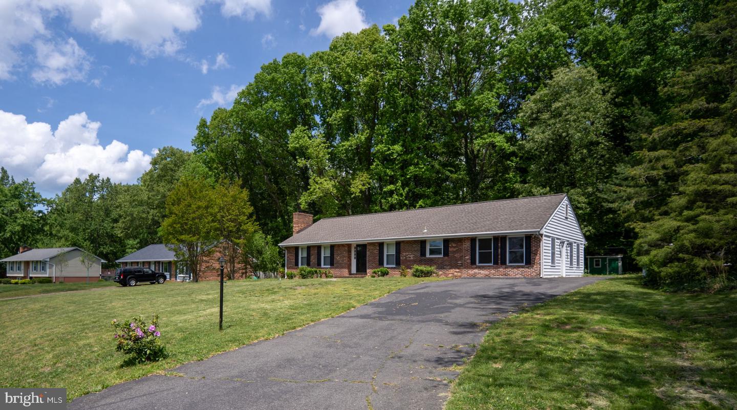 227 N RANDOLPH RD, FREDERICKSBURG, Virginia 22405, 3 Bedrooms Bedrooms, ,3 BathroomsBathrooms,Residential,For sale,227 N RANDOLPH RD,VAST2038408 MLS # VAST2038408