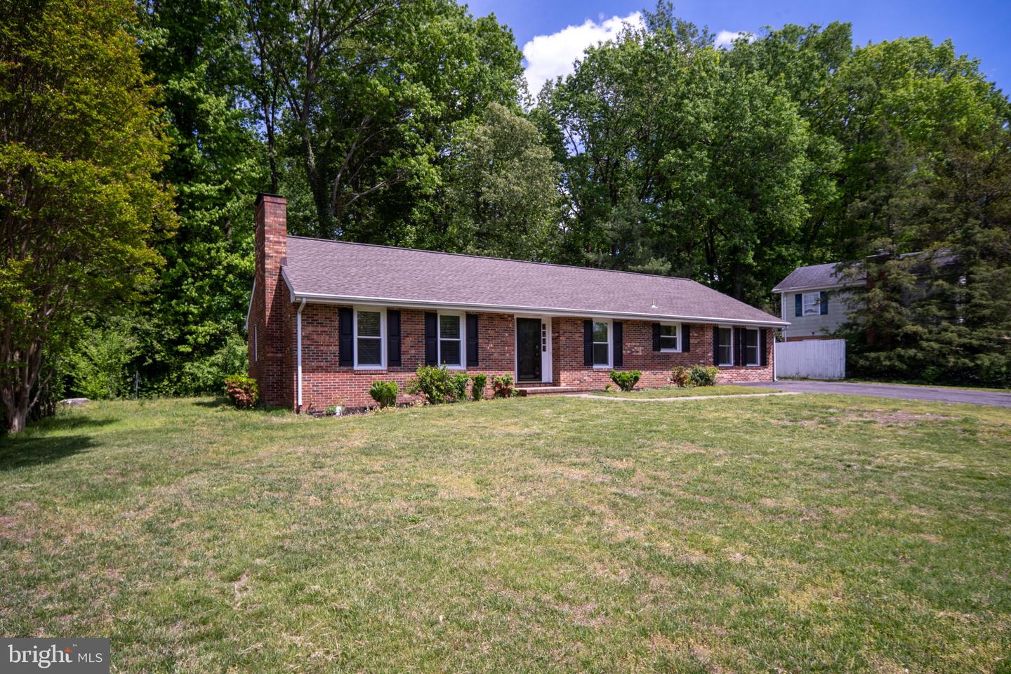 227 N RANDOLPH RD, FREDERICKSBURG, Virginia 22405, 3 Bedrooms Bedrooms, ,3 BathroomsBathrooms,Residential,For sale,227 N RANDOLPH RD,VAST2038408 MLS # VAST2038408