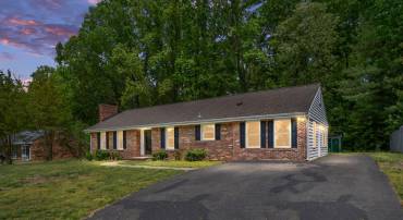 227 N RANDOLPH RD, FREDERICKSBURG, Virginia 22405, 3 Bedrooms Bedrooms, ,3 BathroomsBathrooms,Residential,For sale,227 N RANDOLPH RD,VAST2038408 MLS # VAST2038408
