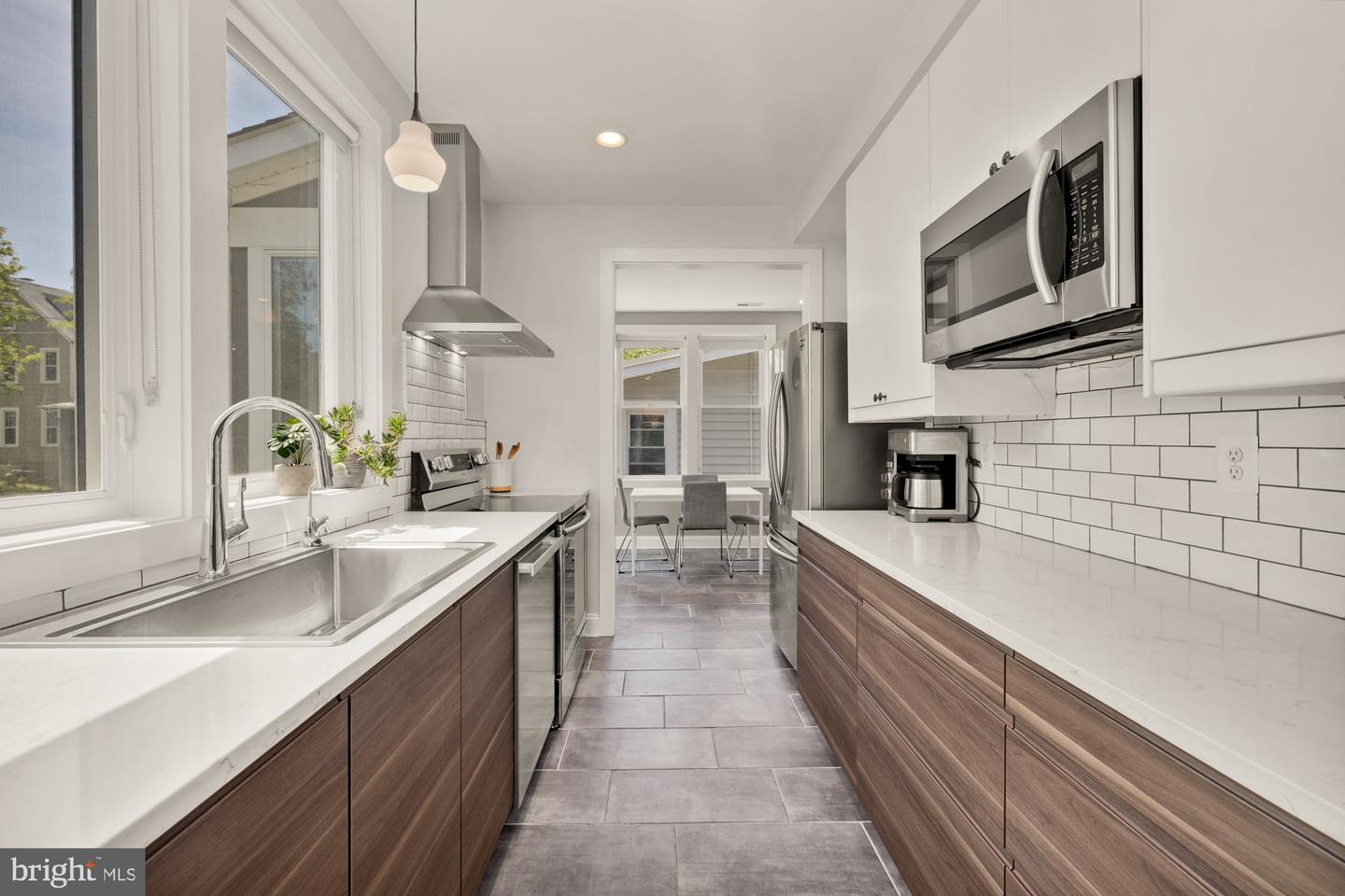 1007 OTIS ST NE, WASHINGTON, District Of Columbia 20017, 6 Bedrooms Bedrooms, ,3 BathroomsBathrooms,Residential,For sale,1007 OTIS ST NE,DCDC2198248 MLS # DCDC2198248