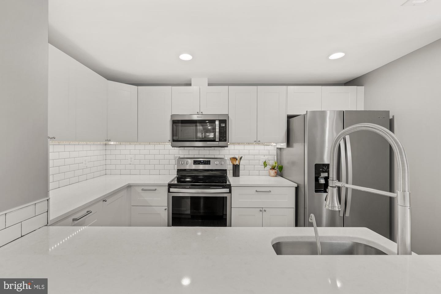 1007 OTIS ST NE, WASHINGTON, District Of Columbia 20017, 6 Bedrooms Bedrooms, ,3 BathroomsBathrooms,Residential,For sale,1007 OTIS ST NE,DCDC2198248 MLS # DCDC2198248