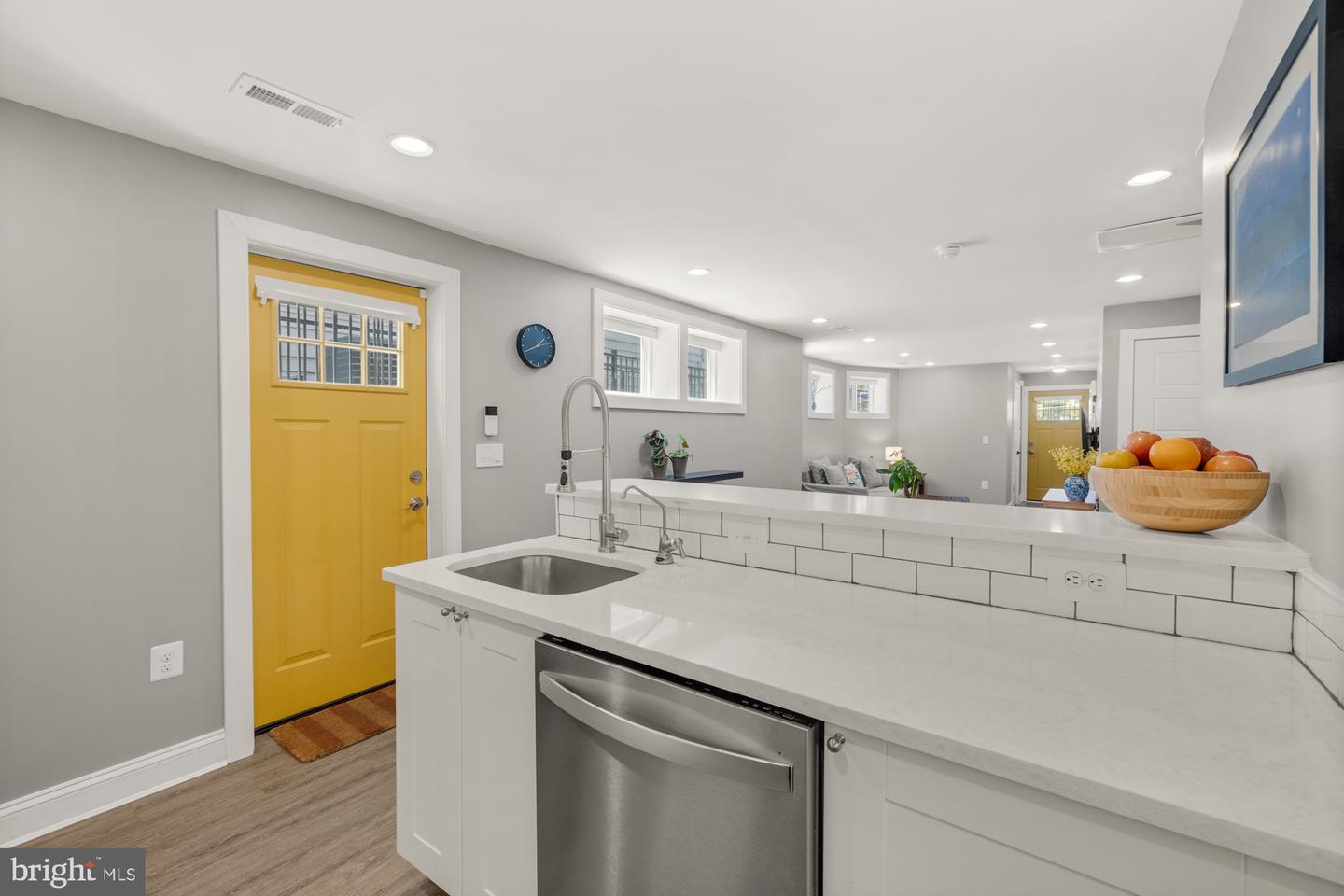 1007 OTIS ST NE, WASHINGTON, District Of Columbia 20017, 6 Bedrooms Bedrooms, ,3 BathroomsBathrooms,Residential,For sale,1007 OTIS ST NE,DCDC2198248 MLS # DCDC2198248